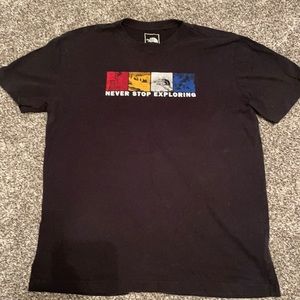North Face T- Shirt size Large